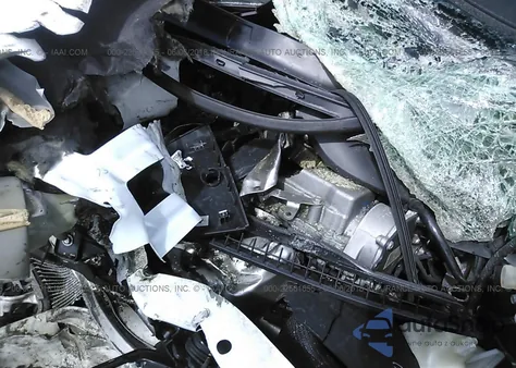 2013 Chevrolet Malibu 2Lt from USA, damaged, VIN 1G11E5SA6DF328477